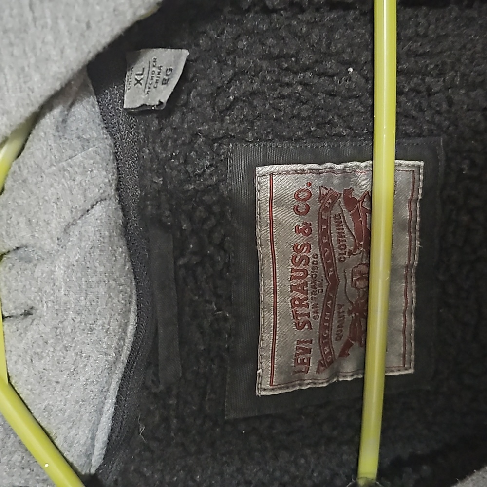 Levi's jacket - Picture 2 of 5